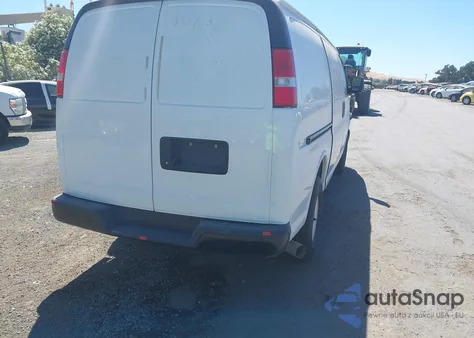 2022 Chevrolet Express Cargo Rwd 2500 Regular Wheelbase Wt из США, поврежденный, VIN 1GCWGAF15N1232395